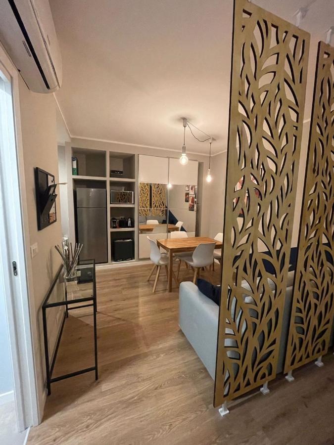 Hello - Modern Studio In Downtown Garden Appartamento Torino Esterno foto