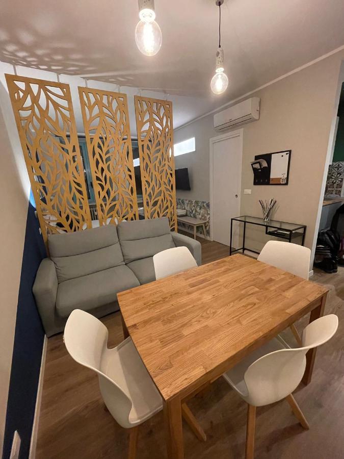 Hello - Modern Studio In Downtown Garden Appartamento Torino Esterno foto