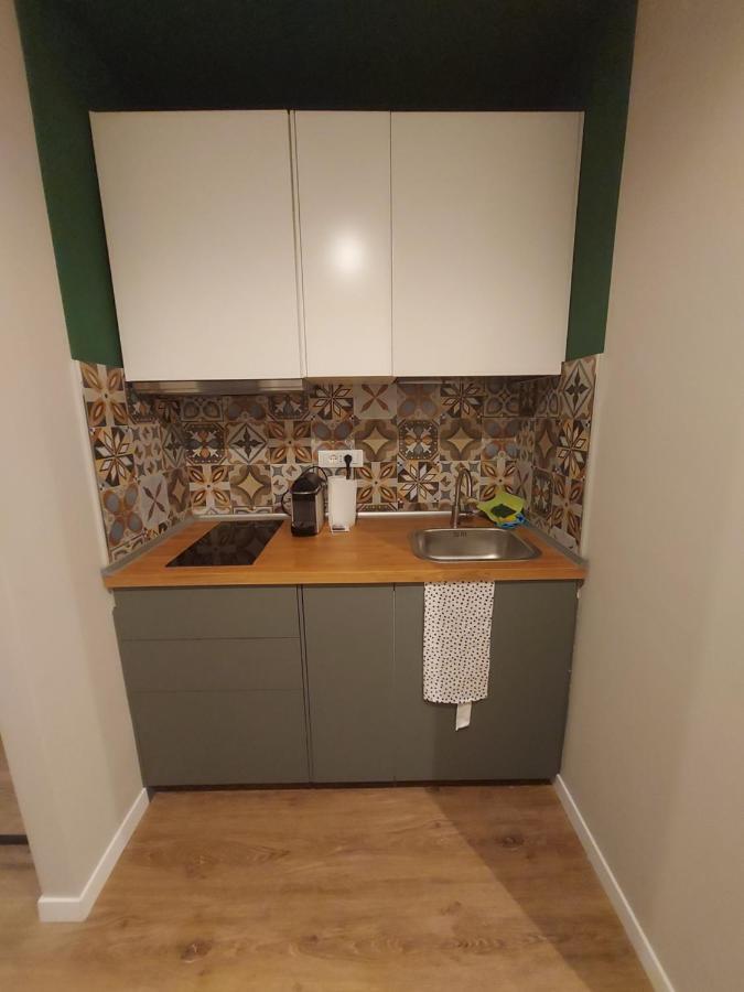 Hello - Modern Studio In Downtown Garden Appartamento Torino Esterno foto